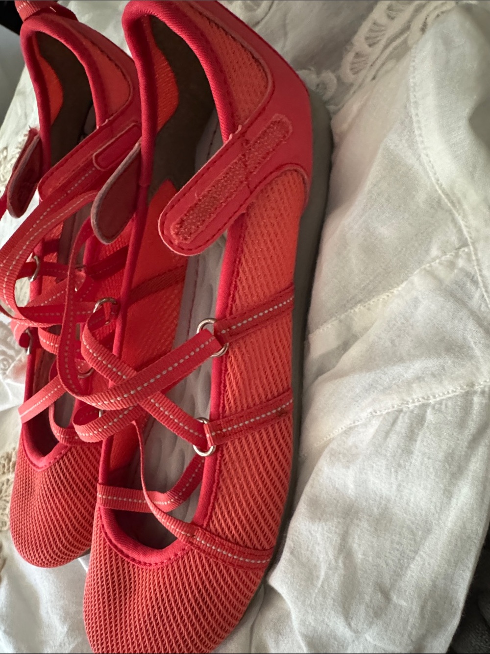Privo by Clarks Womens Poppy Bloom Coral Strappy Flats Shoes Size - Picture 5 of 8